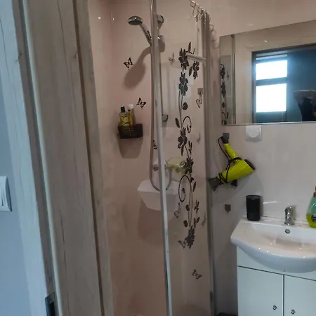 Na Reymonta Apartment