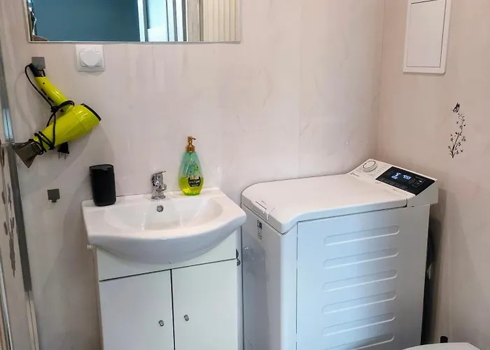 Na Reymonta Lägenhet